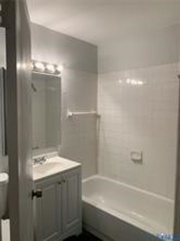 3324 Meadowbridge Rd, Richmond, VA 23222