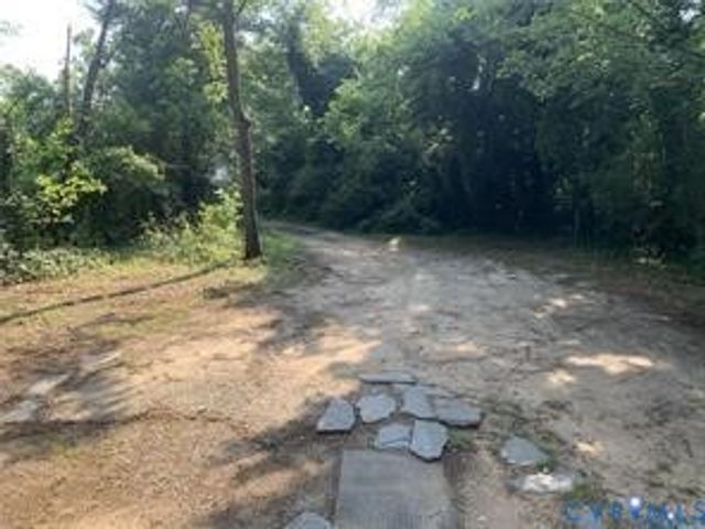 3324 Meadowbridge Rd, Richmond, VA 23222