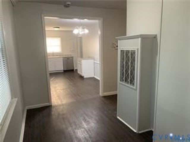 3324 Meadowbridge Rd, Richmond, VA 23222