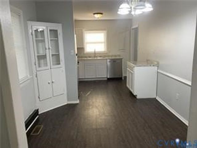 3324 Meadowbridge Rd, Richmond, VA 23222
