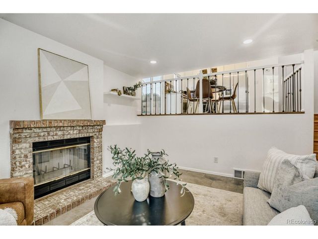 3904 W 63rd Pl, Arvada, CO 80003