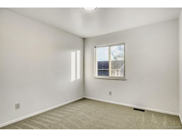 3904 W 63rd Pl, Arvada, CO 80003