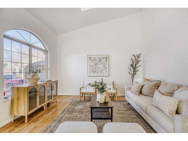 3904 W 63rd Pl, Arvada, CO 80003