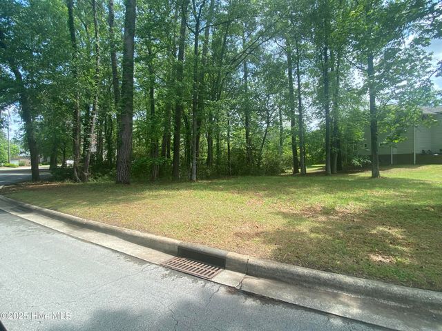 125 Hawks Pond Road, New Bern, NC 28562