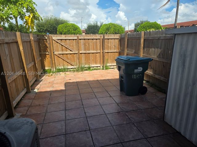 1823 SW 107th Ave 1602, Miami, FL 33165