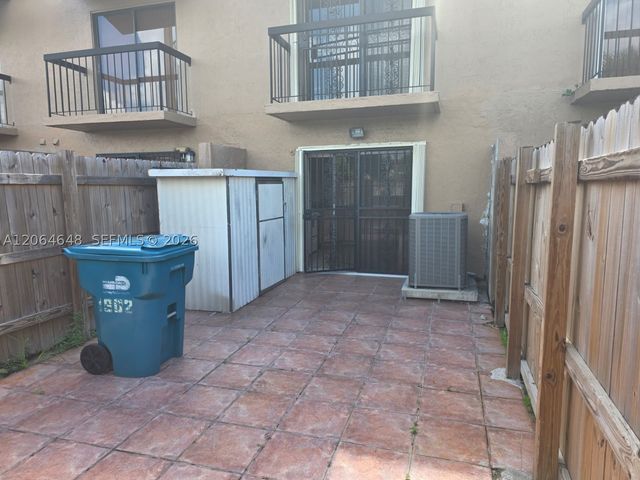 1823 SW 107th Ave 1602, Miami, FL 33165