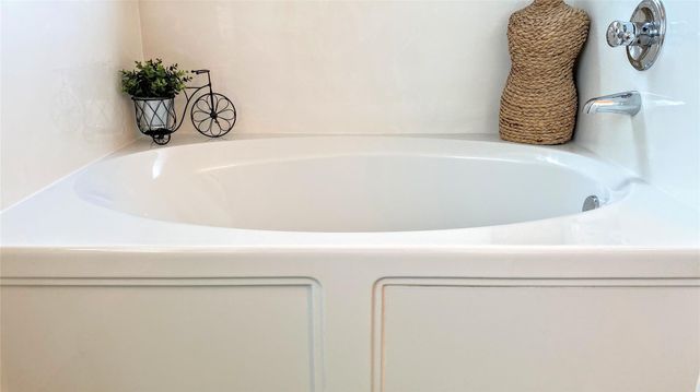 314 River Briar Lane, Richmond, TX 77406