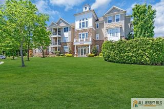 1103 Enclave Circle 1103, Franklin, NJ 08873