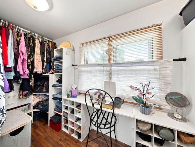 105 E Meadowbrook Avenue, Clever, MO 65631