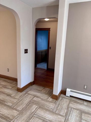 245 Ridge Avenue, Platteville, WI 53818