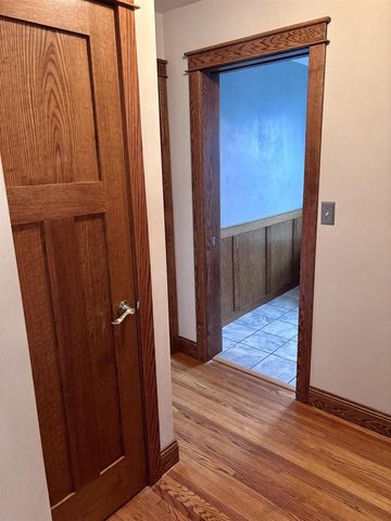 245 Ridge Avenue, Platteville, WI 53818