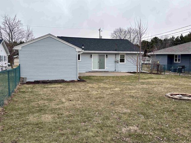 245 Ridge Avenue, Platteville, WI 53818