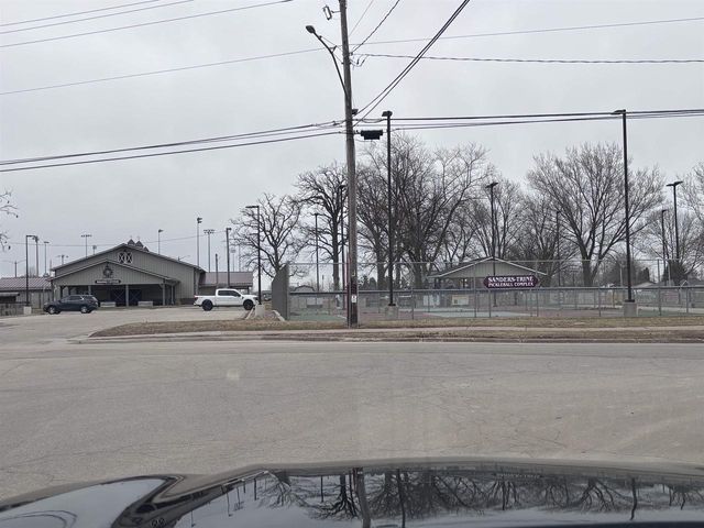 245 Ridge Avenue, Platteville, WI 53818