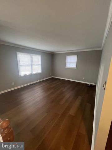 11211 SURRY WOODS CT, Fredericksburg, VA 22407