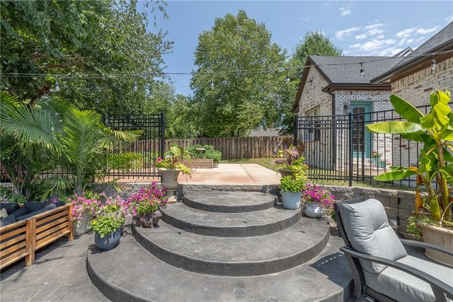 3064 Willow Bend Circle, Springdale, AR 72762