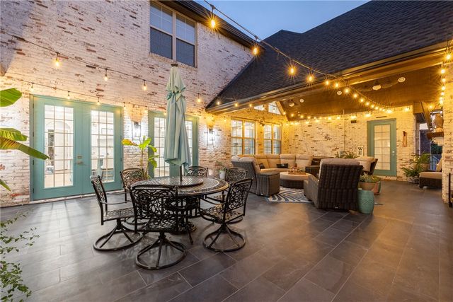 3064 Willow Bend Circle, Springdale, AR 72762