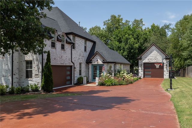 3064 Willow Bend Circle, Springdale, AR 72762