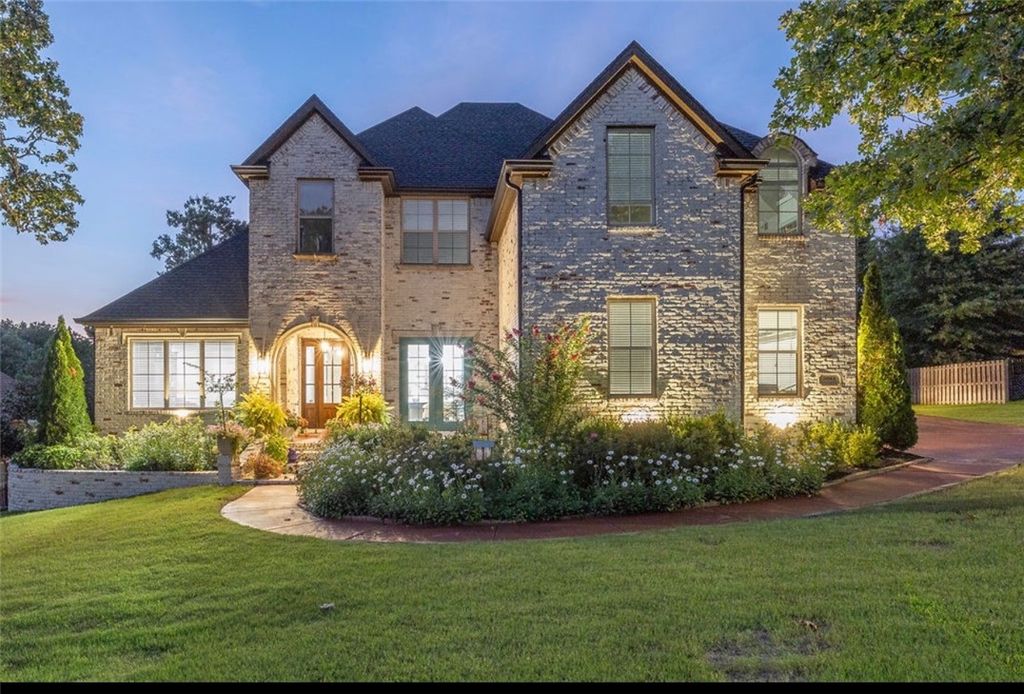 3064 Willow Bend Circle, Springdale, AR 72762