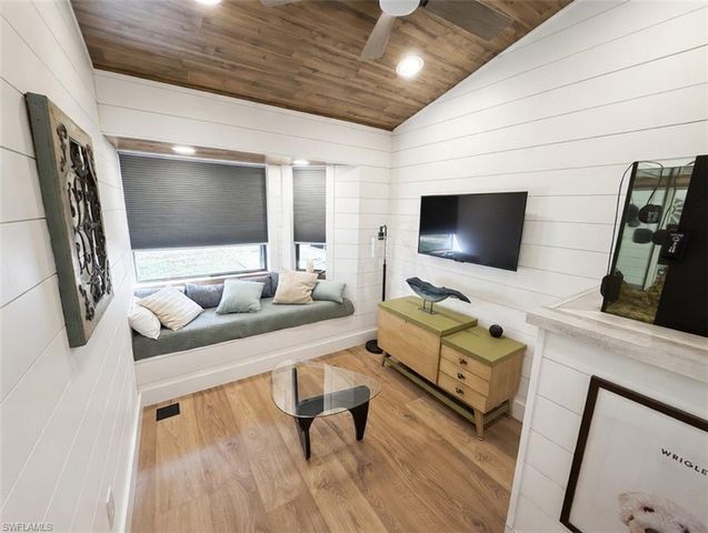 18670 Telegraph Creek LN, Alva, FL 33920