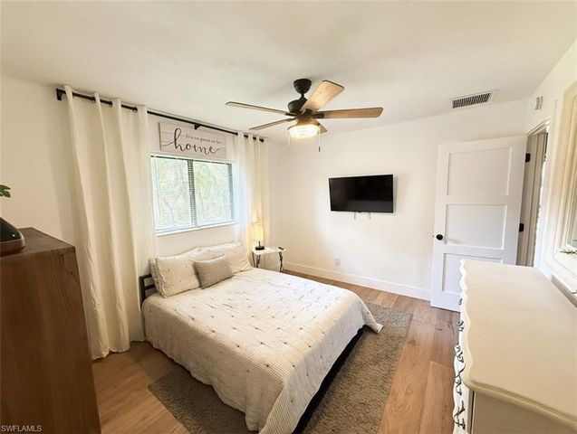 18670 Telegraph Creek LN, Alva, FL 33920