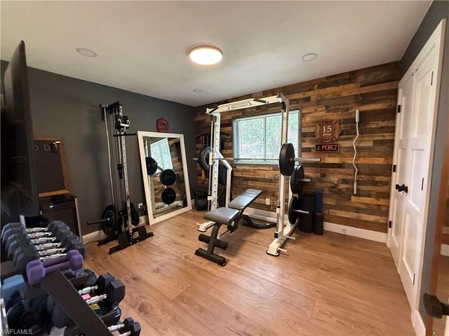 18670 Telegraph Creek LN, Alva, FL 33920