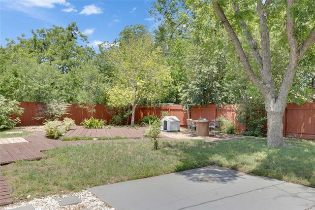 2102 Bristol DR, Austin, TX 78723