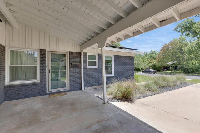 2102 Bristol DR, Austin, TX 78723