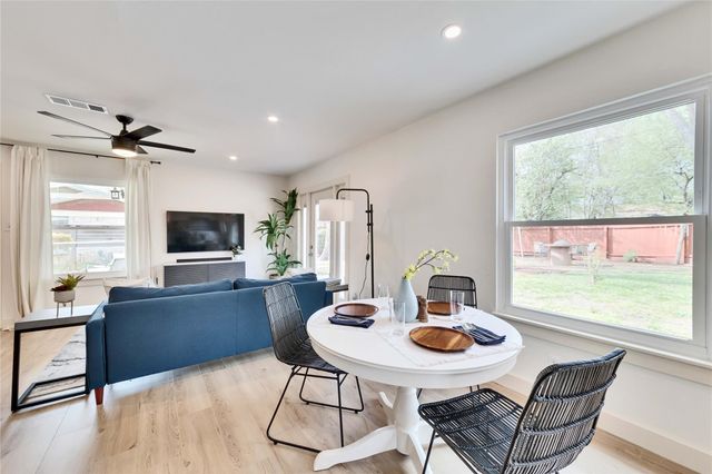 2102 Bristol DR, Austin, TX 78723