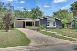 2102 Bristol DR, Austin, TX 78723