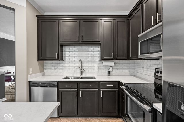 422 Windham Pass, Carmel, IN 46032