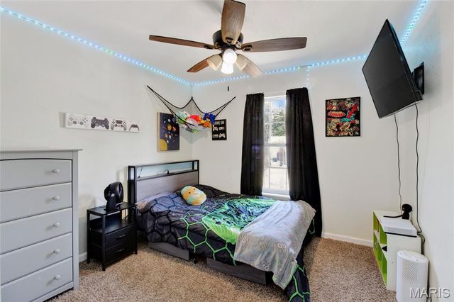 73 Adventura, Festus, MO 63028