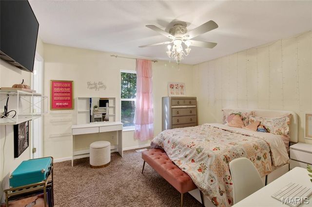 73 Adventura, Festus, MO 63028