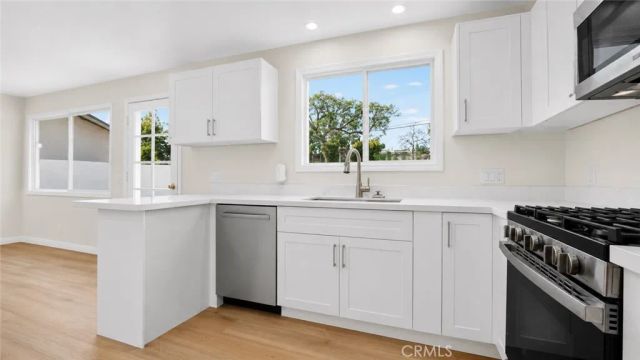 2321 Mccart, La Habra, CA 90631
