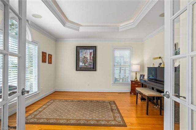 1032 Salem Village Lane, Clemmons, NC 27012