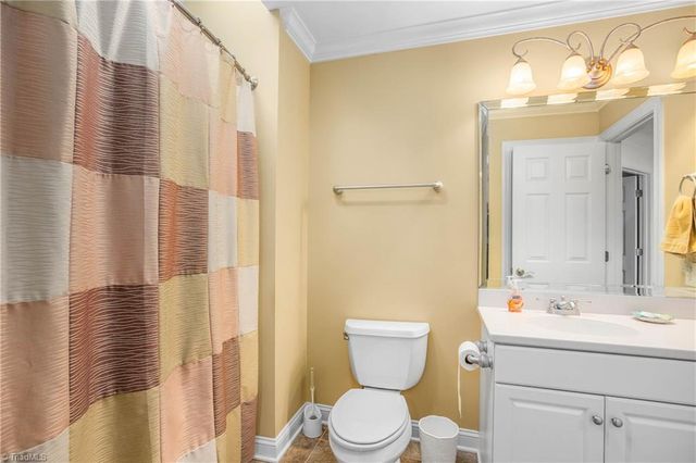 1032 Salem Village Lane, Clemmons, NC 27012