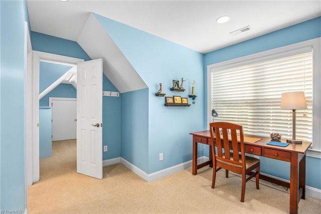 1032 Salem Village Lane, Clemmons, NC 27012