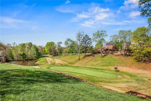 1032 Salem Village Lane, Clemmons, NC 27012