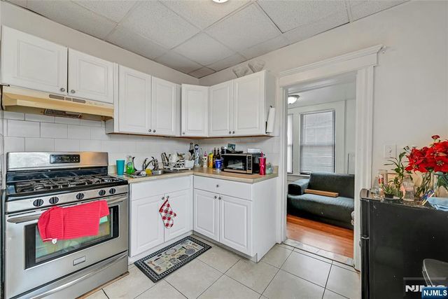 515 Main Street, Fort Lee, NJ 07024