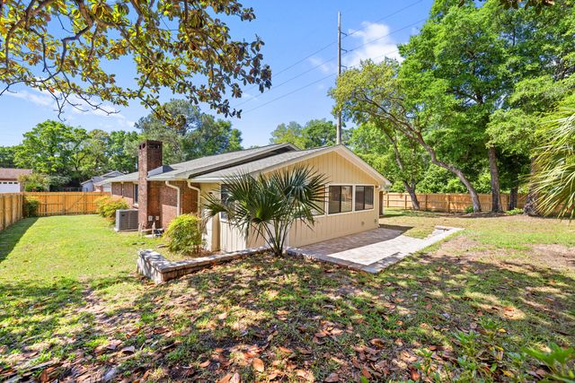 101 Dyer Street, Niceville, FL 32578