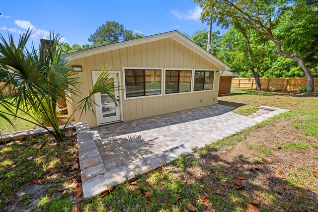 101 Dyer Street, Niceville, FL 32578