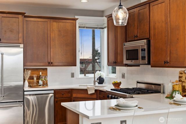 1601 California Avenue SW, Seattle, WA 98116