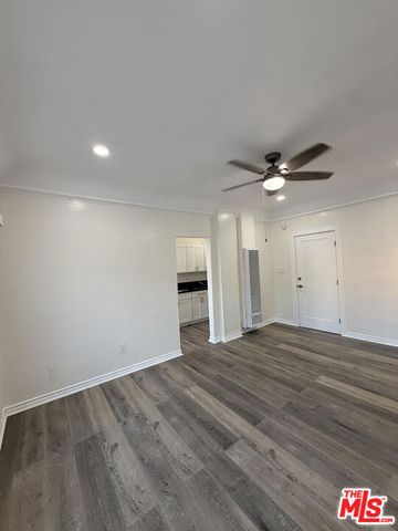 5522 Sierra Vista Avenue 24, Los Angeles, CA 90038