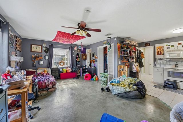 72 WOOD HALL DRIVE, Mulberry, FL 33860