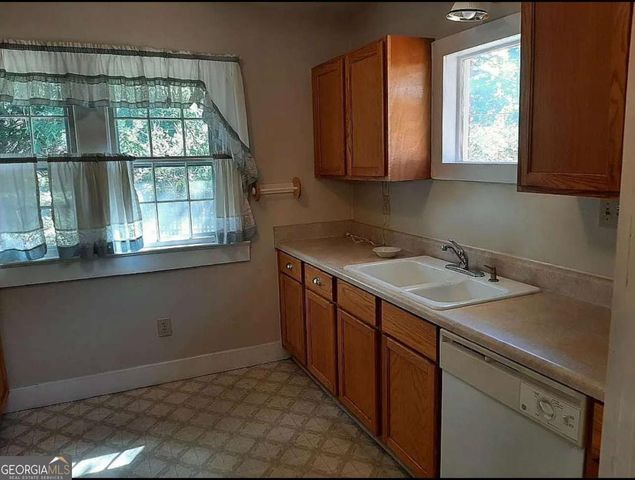 12871 Panhandle Road, Hampton, GA 30228