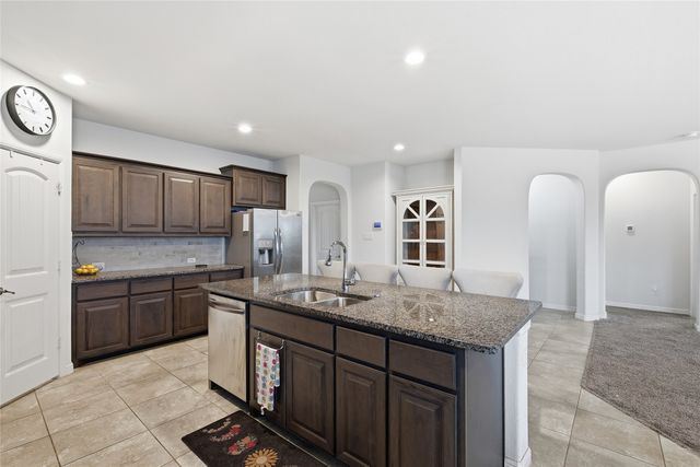 9717 Deephaven Drive, Fort Worth, TX 76177