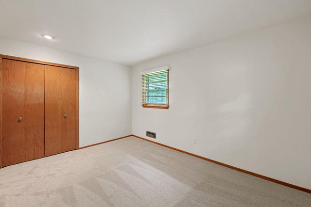 2924 Spring View Lane, Mounds View, MN 55112