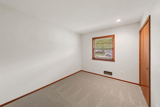 2924 Spring View Lane, Mounds View, MN 55112