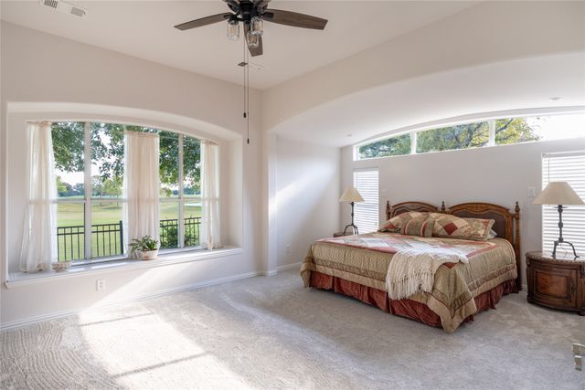 8870 Kameryn Lane, Lantana, TX 76226