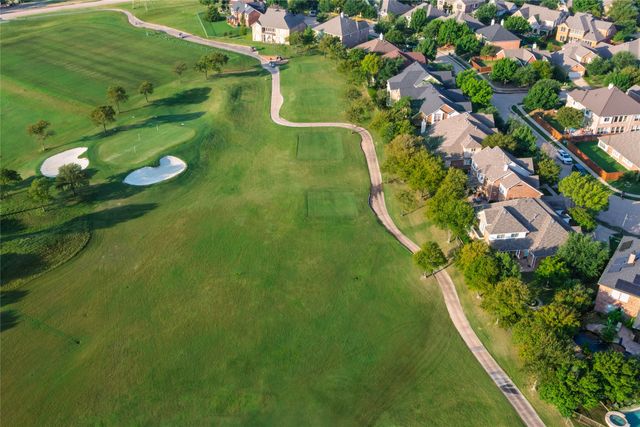 8870 Kameryn Lane, Lantana, TX 76226