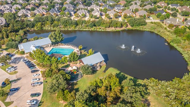 8870 Kameryn Lane, Lantana, TX 76226